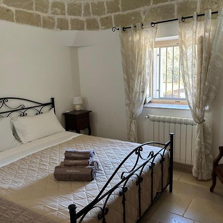 Trullo Terra Di Alix Ostuni Exterior foto