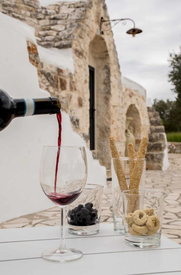 Trullo Terra Di Alix Ostuni Exterior foto